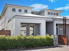 The Townhouse, Port Fairy